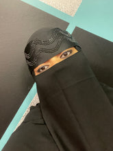 Load image into Gallery viewer, Satin Band Wave Niqab
